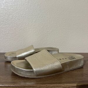 Ehm Elegant Gold Slide Sandals